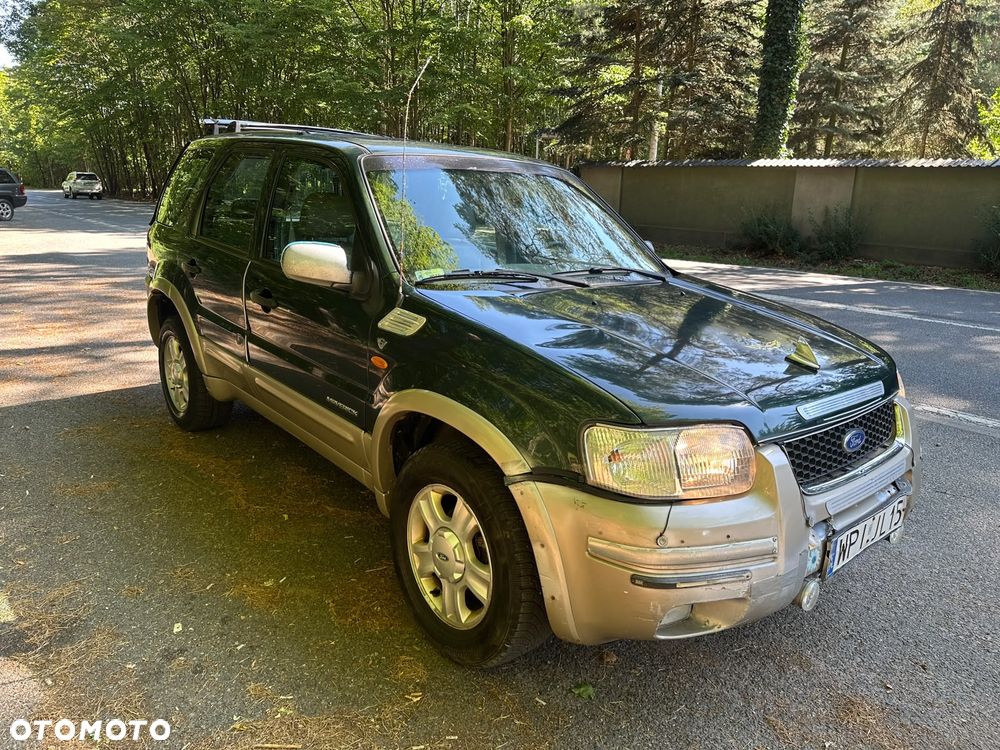 Ford Maverick 3.0 V6 Limited - 2