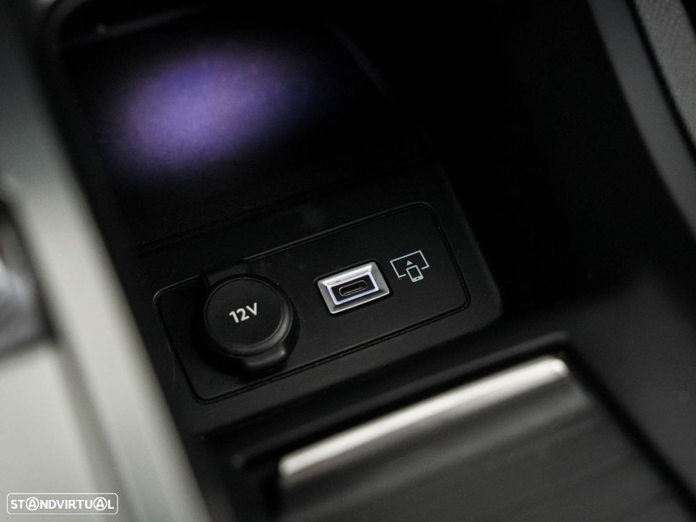 Peugeot 308 SW 1.6 Hybrid Active Pack e-EAT8 - 28