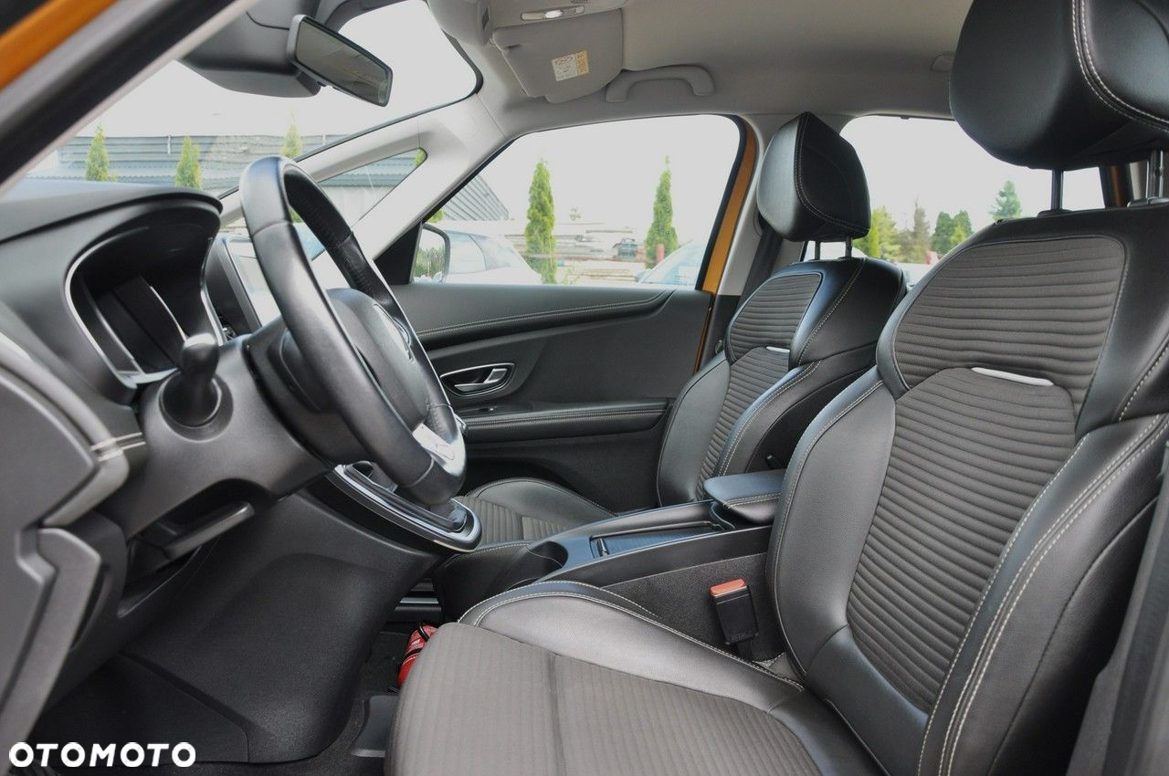 Renault Scenic ENERGY dCi 110 EXPERIENCE - 12