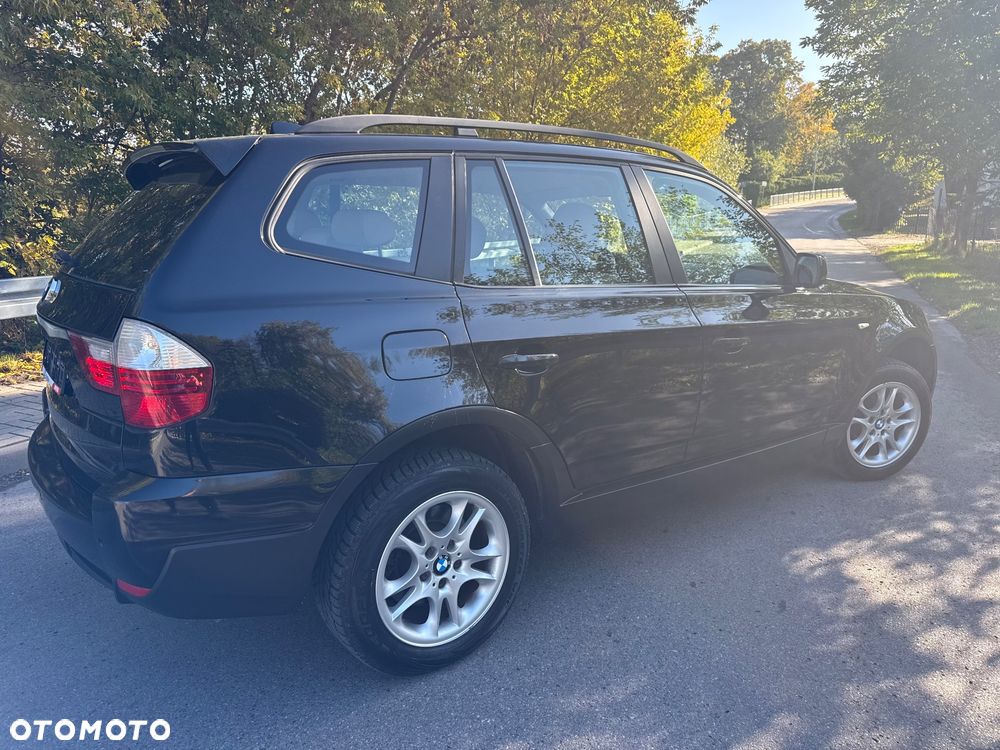 BMW X3 2.5si - 9