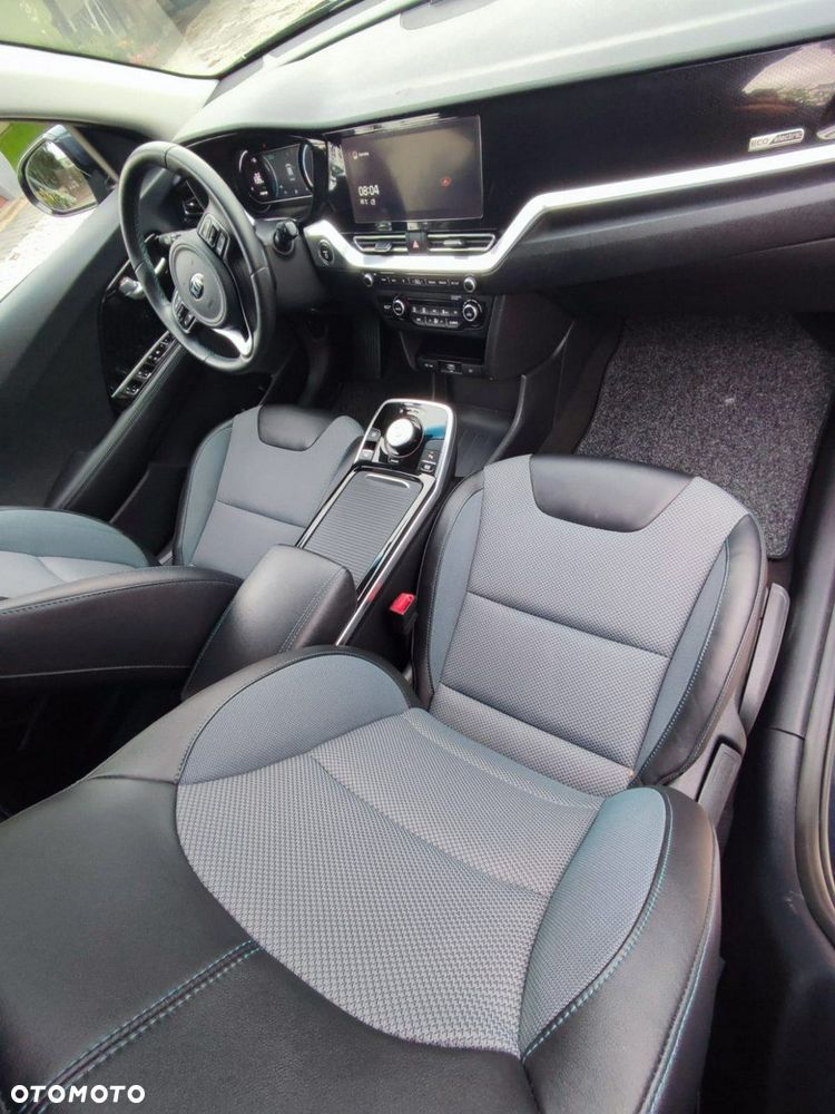 Kia Niro - 35