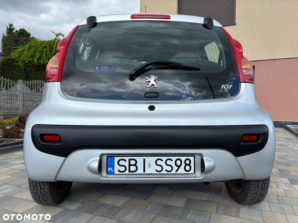 Peugeot 107 1.0 Trendy - 16