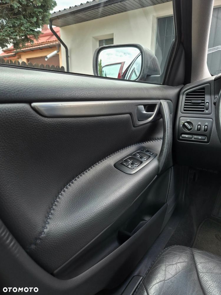 Volvo XC 70 AWD Summum - 18