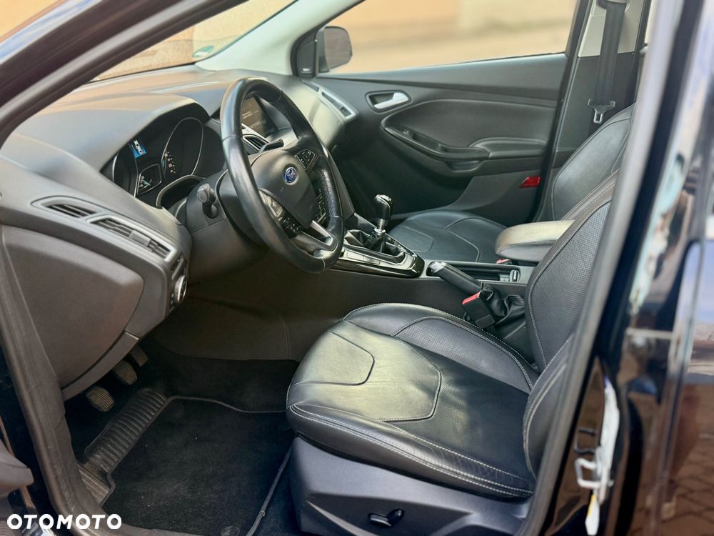 Ford Focus 2.0 TDCi Titanium ASS - 20
