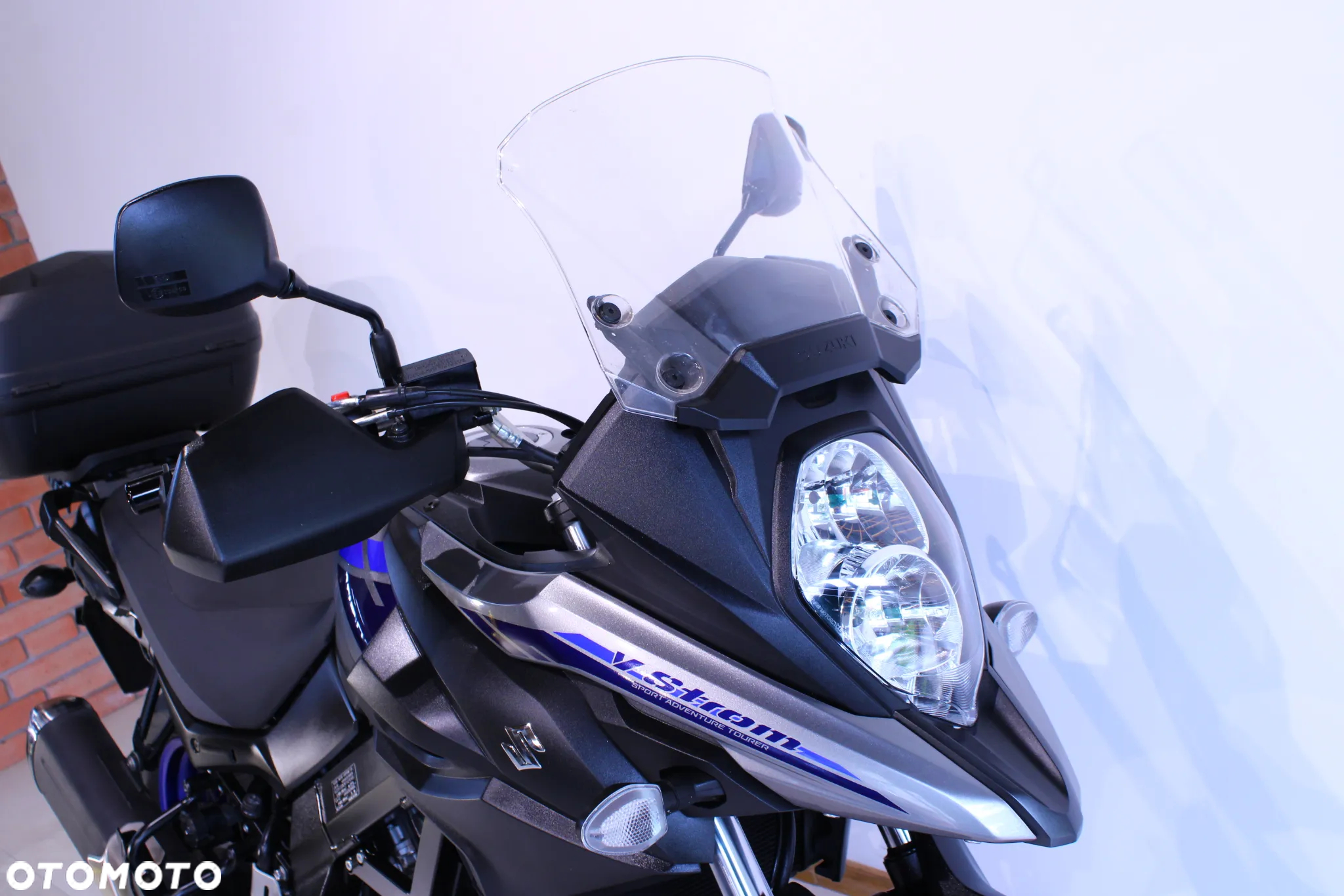 Suzuki DL - 13