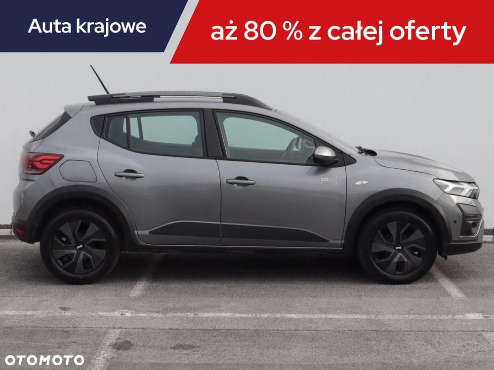 Dacia Sandero - 8