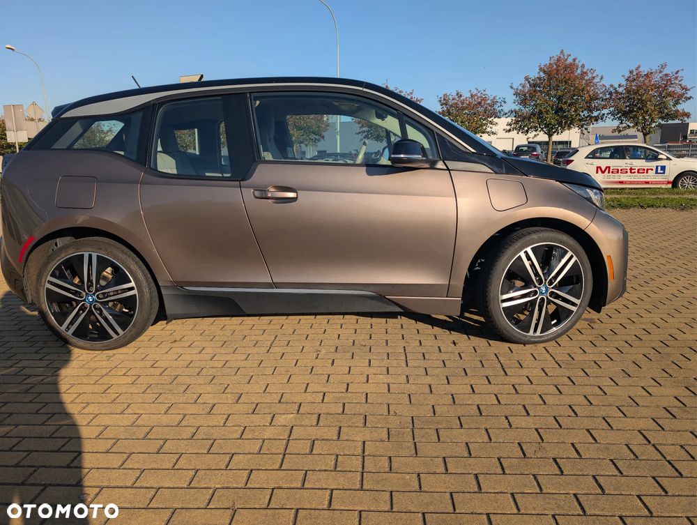 BMW i3 - 8