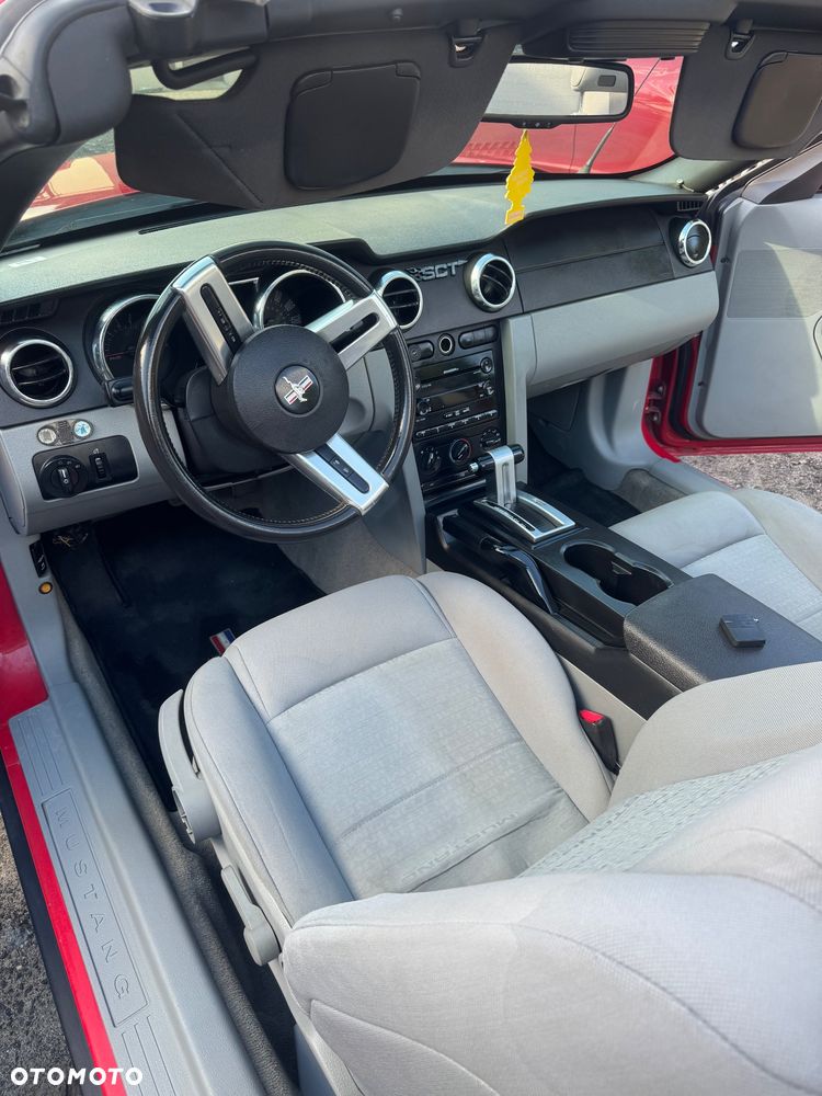 Ford Mustang 4.0 V6 - 6