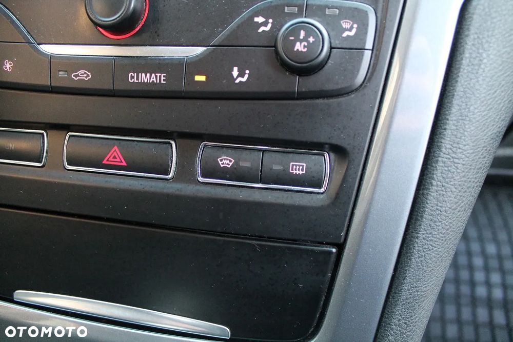 Ford Mondeo SW 2.0 TDCi Titanium - 29