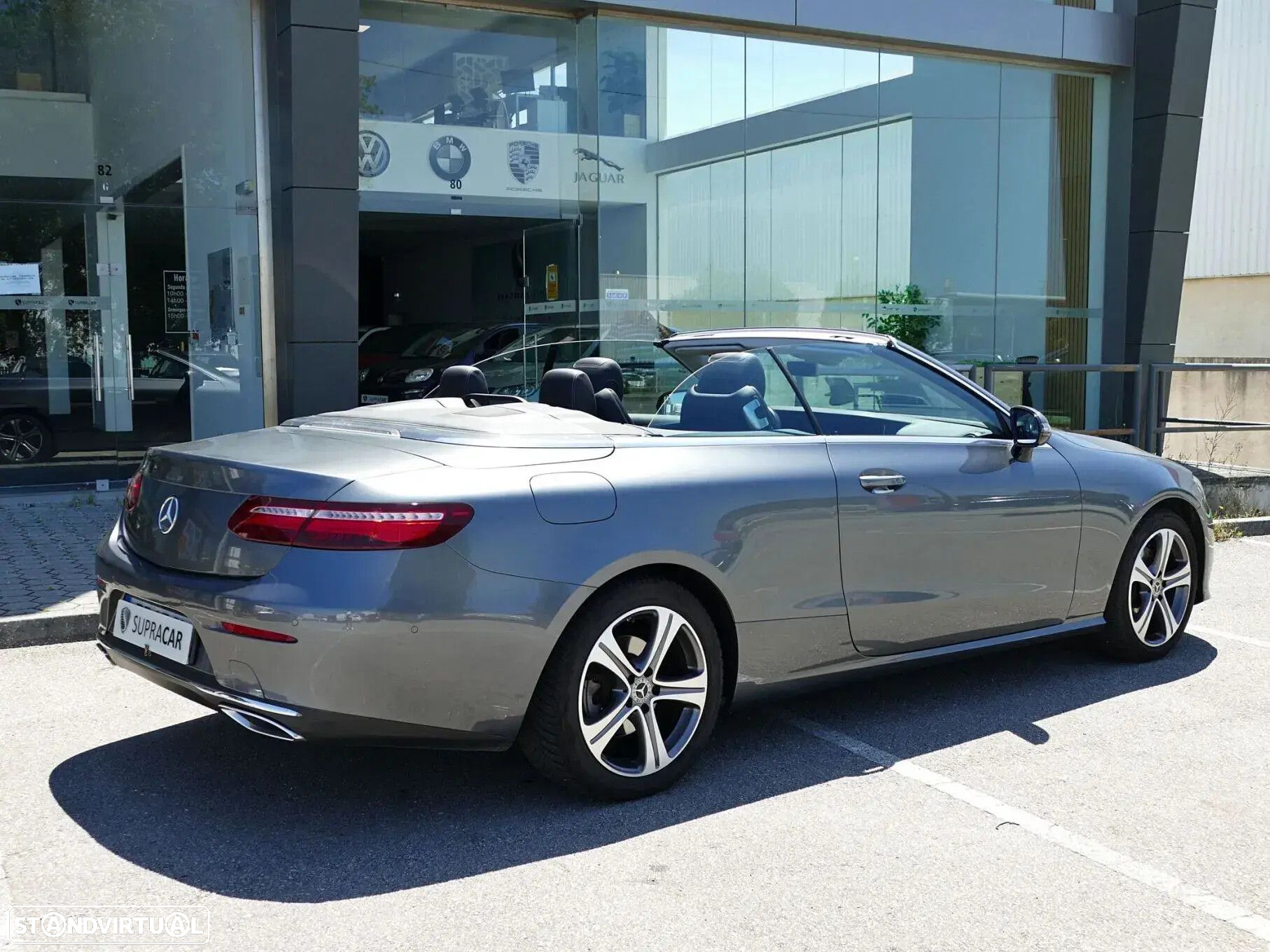 Mercedes-Benz E 200 Aut. - 11