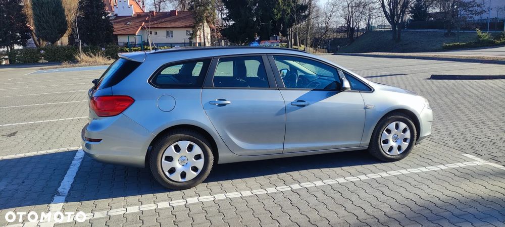 Opel Astra 1.7 CDTI Cosmo - 4