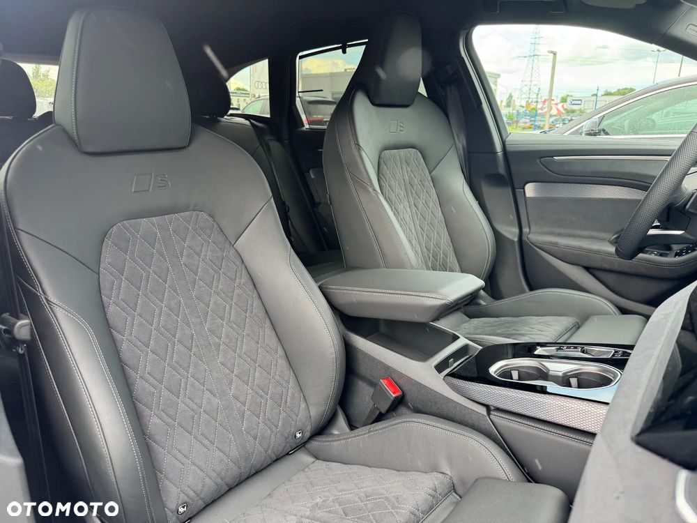 Audi A6 Avant TDI mHEV Quattro S tronic - 37