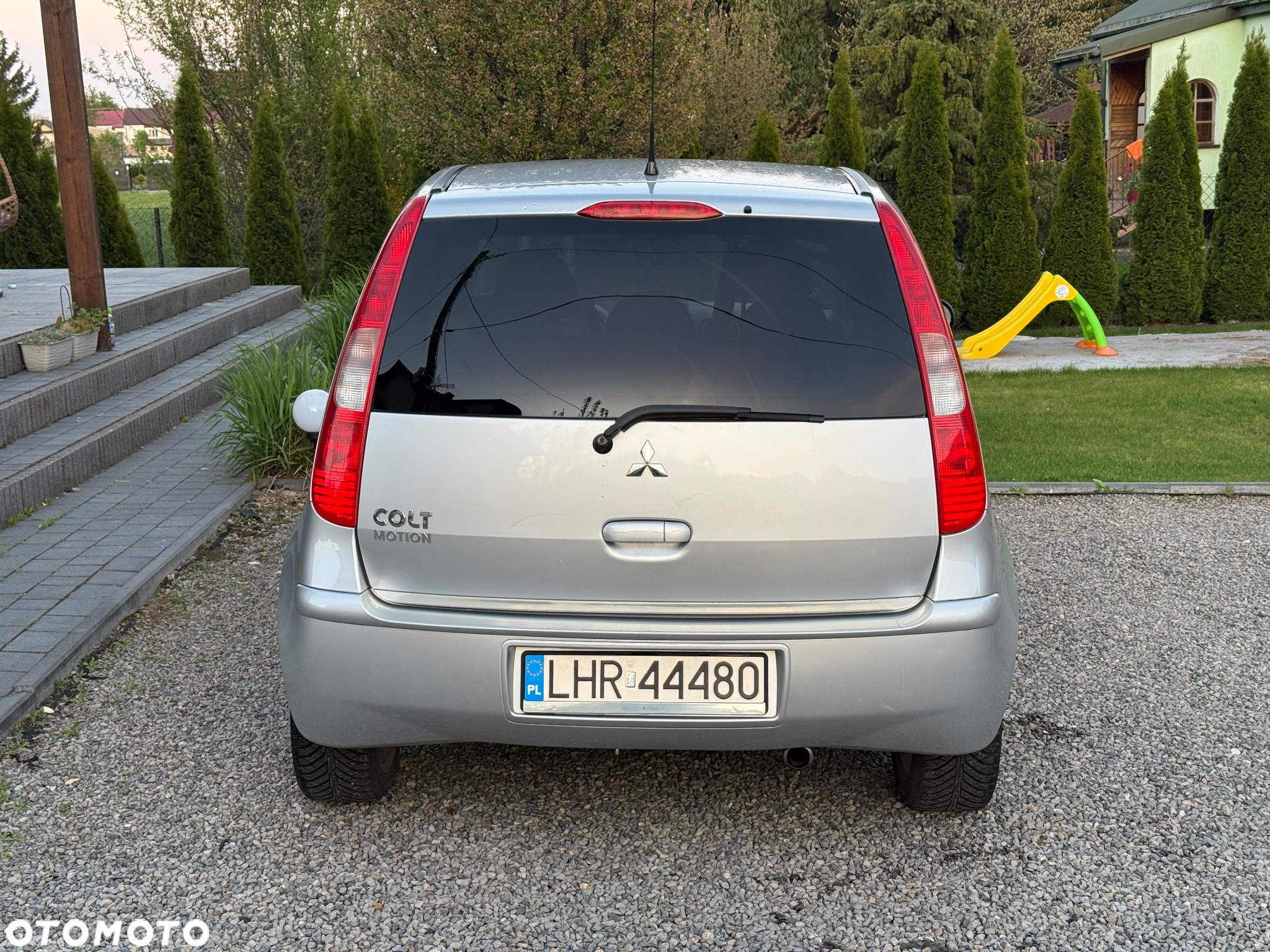 Mitsubishi Colt - 7