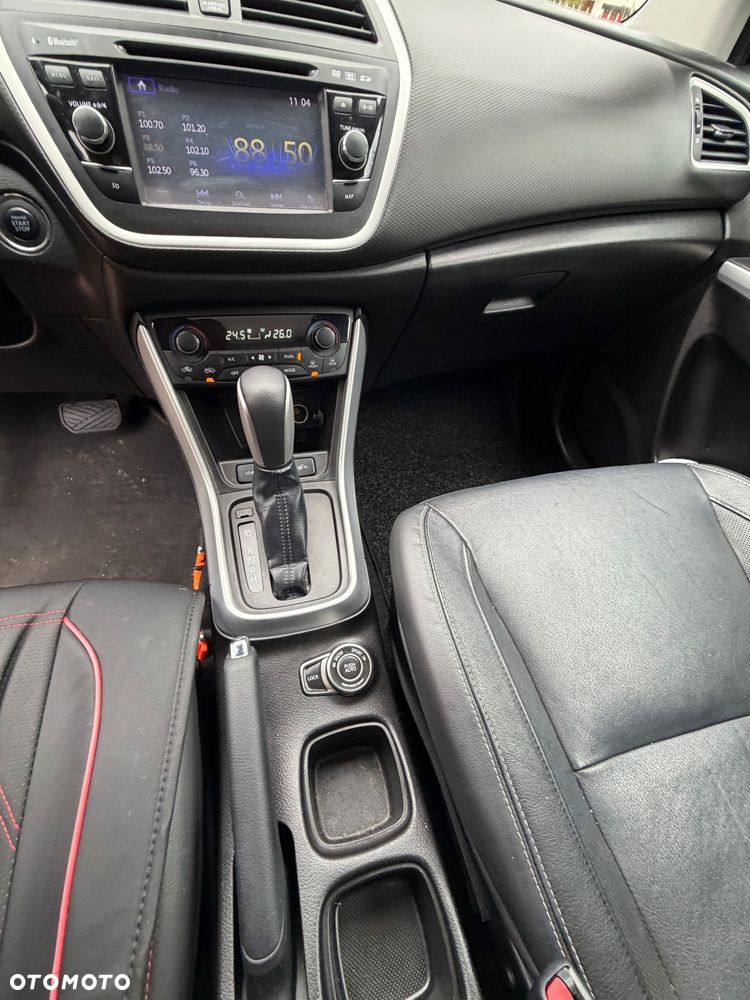 Suzuki SX4 S-Cross - 12