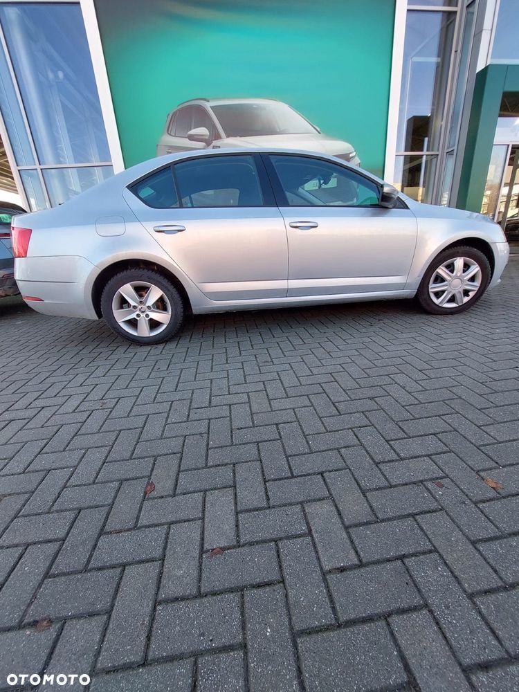 Skoda Octavia 1.6 TDI Ambition - 4