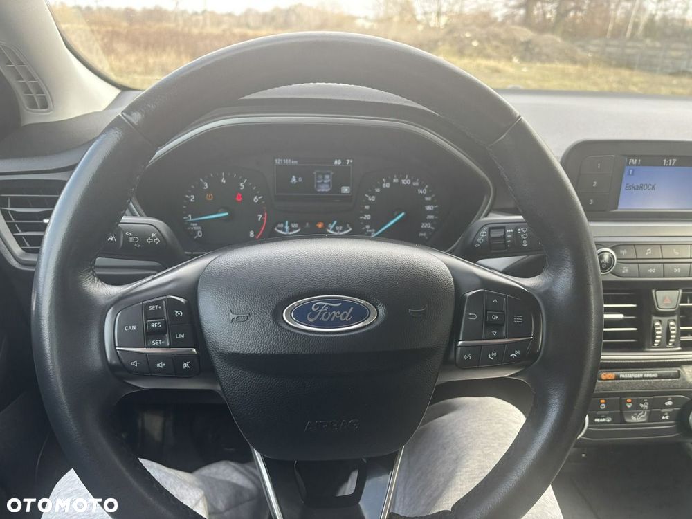 Ford Focus - 19