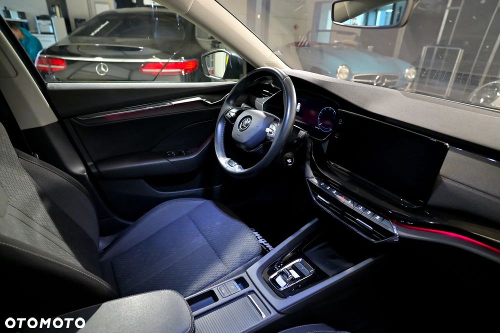 Skoda Octavia 2.0 TDI Style DSG - 16