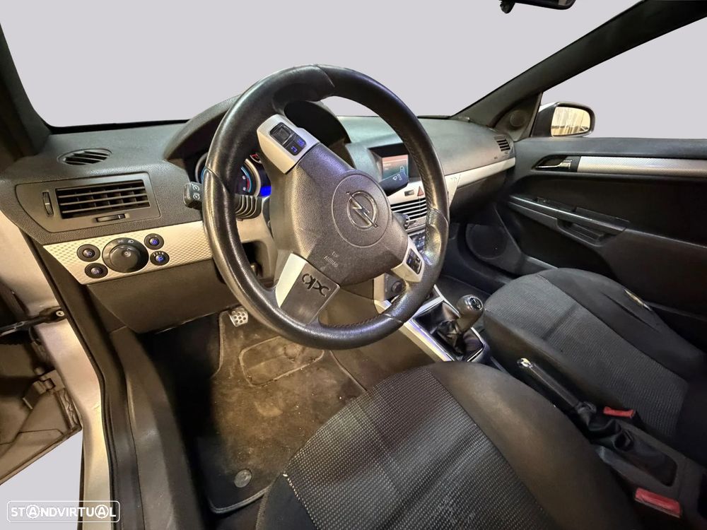 Opel Astra GTC 1.7 CDTI - 19