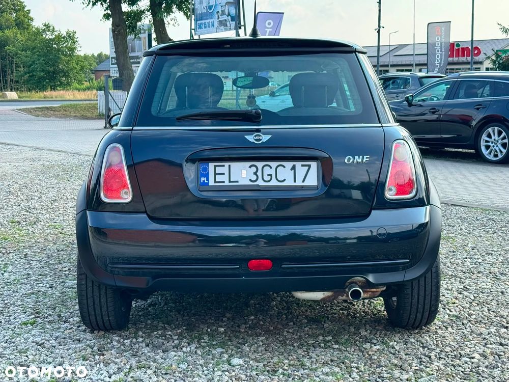 MINI ONE Seven - 12