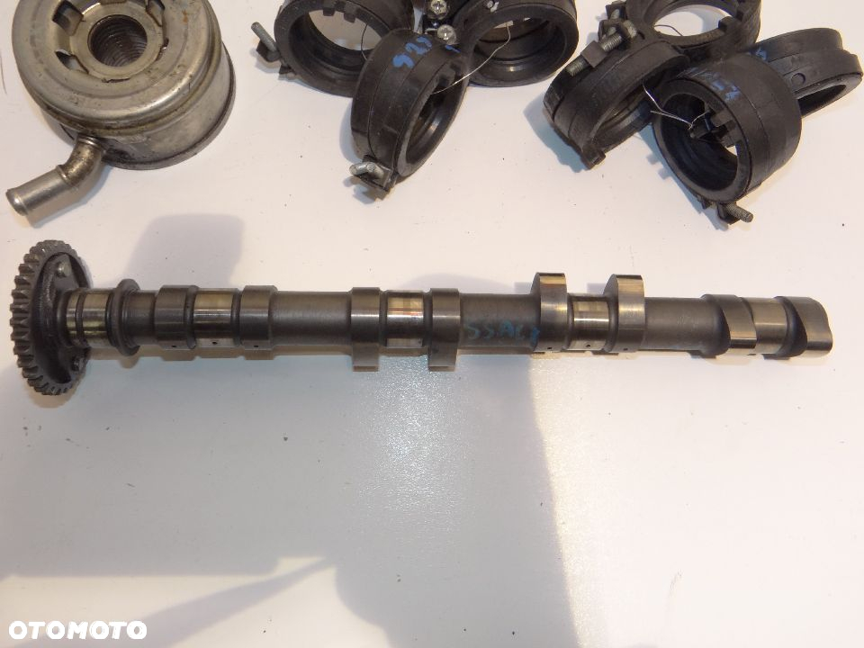 CB 929 954 SC50 SC4 Części korbowód, zbiorniczek wyrównawczy, sprzęgiełko kierunkowe rozrusznika, króćce ssące, wałek rzorządu - 8