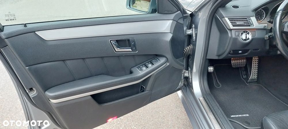 Mercedes-Benz Klasa E 350 CDI 4-Matic BlueEff Avantgarde - 21