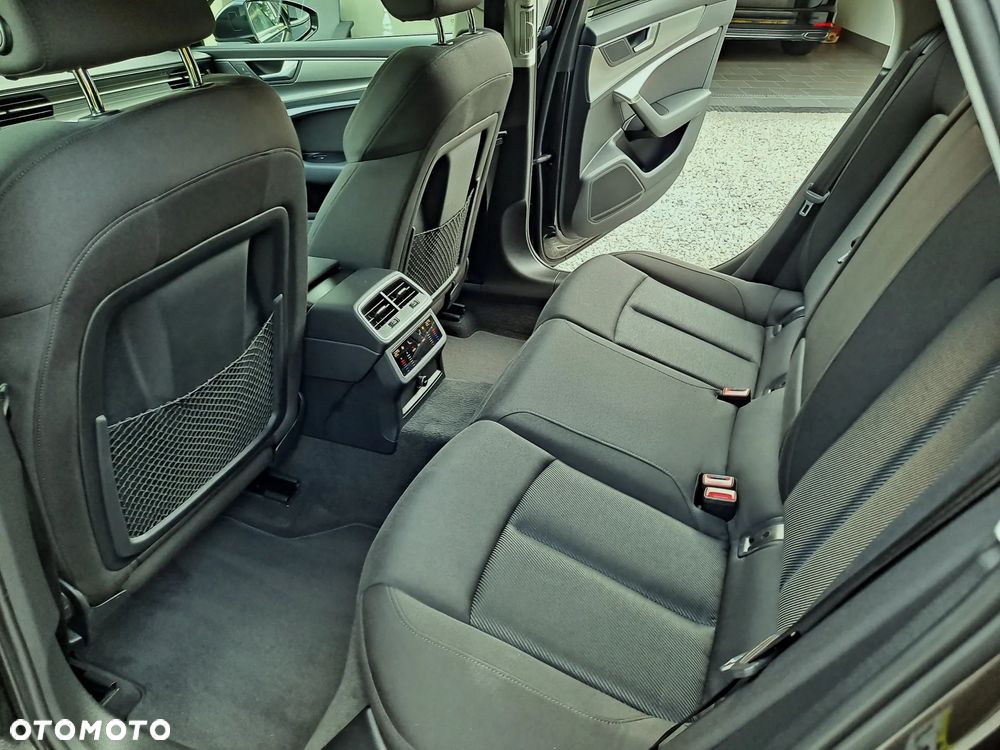 Audi A6 Avant 40 TDI quattro S tronic sport - 28