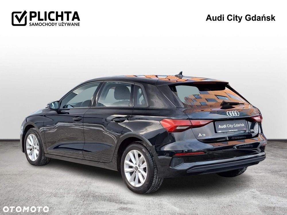 Audi A3 Sportback - 4