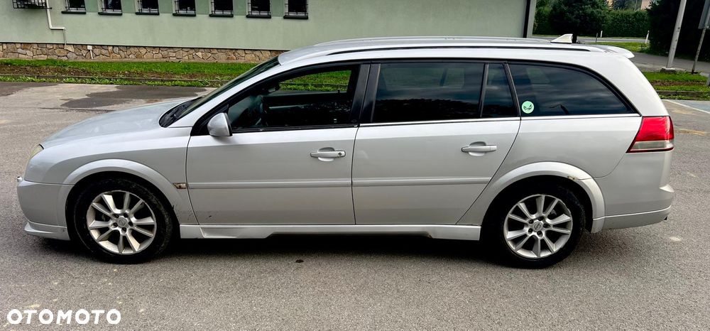 Opel Vectra 1.9 CDTI Sport / GTS - 2