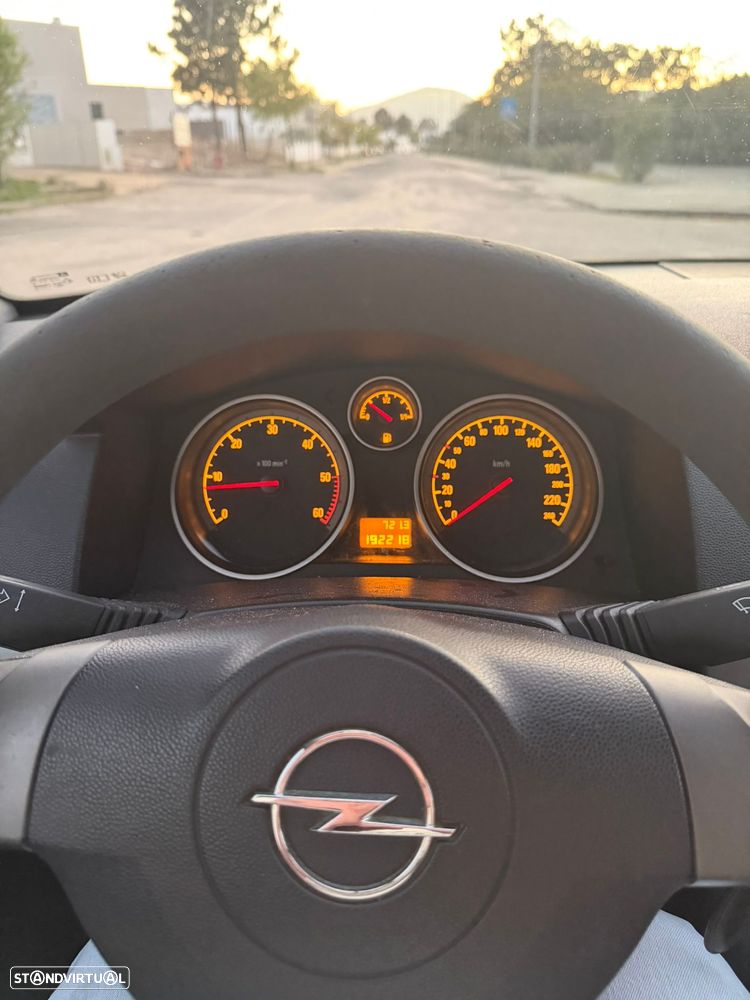 Opel Astra 1.3 CDTI Cosmo - 8