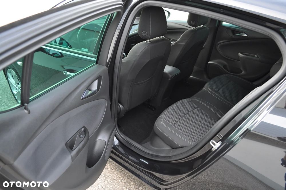 Opel Astra 2016
