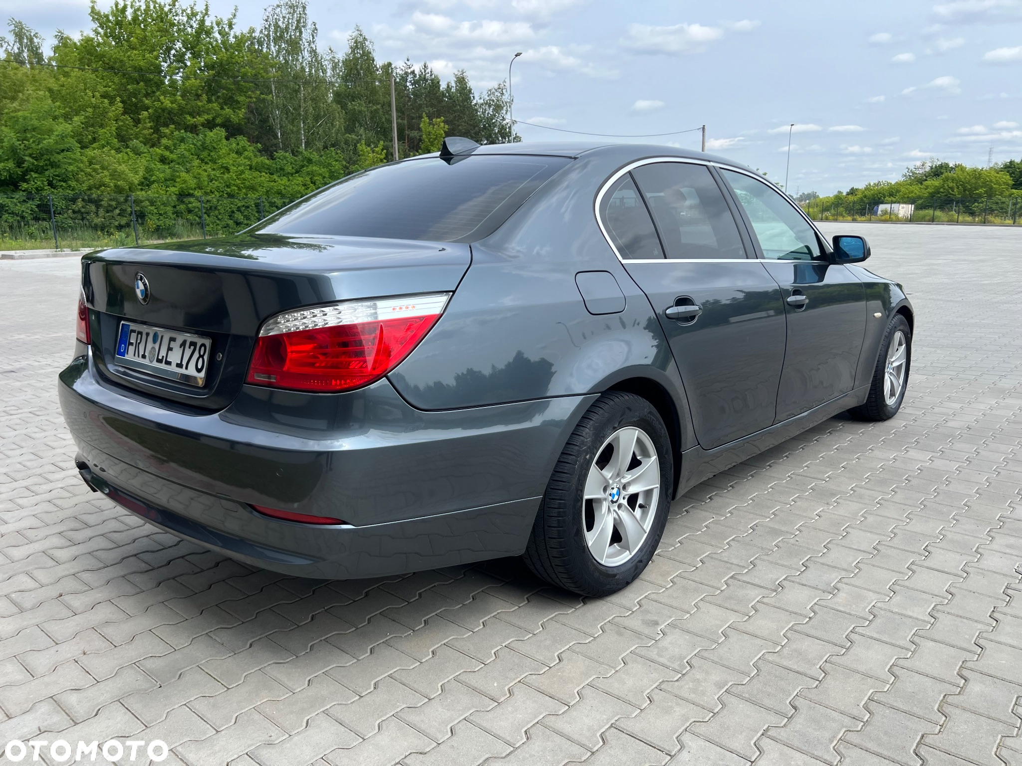 BMW Seria 5 525d xDrive Edition Sport - 12