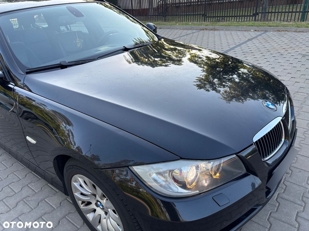 BMW Seria 3 325i - 6