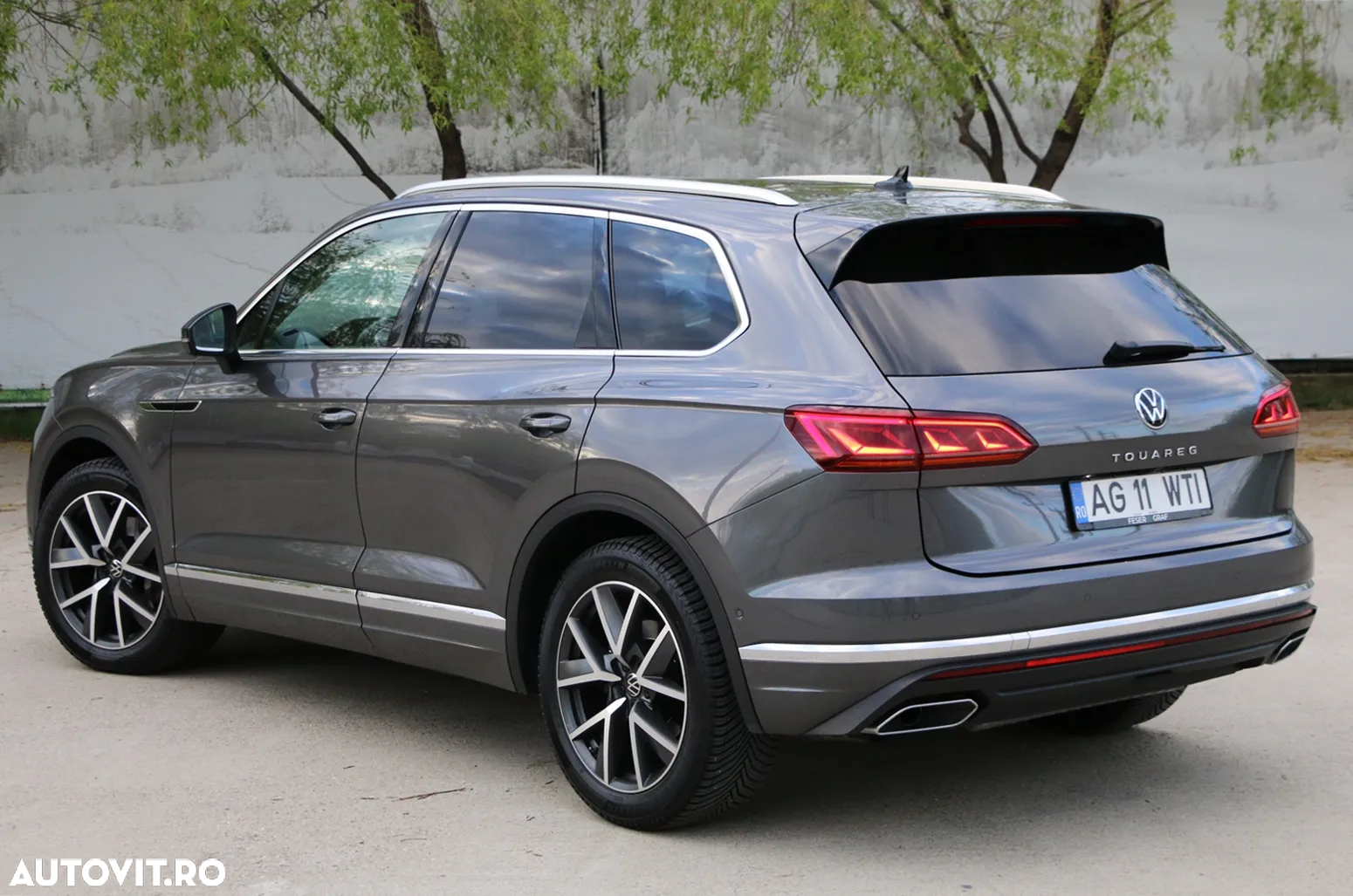 Volkswagen Touareg - 25