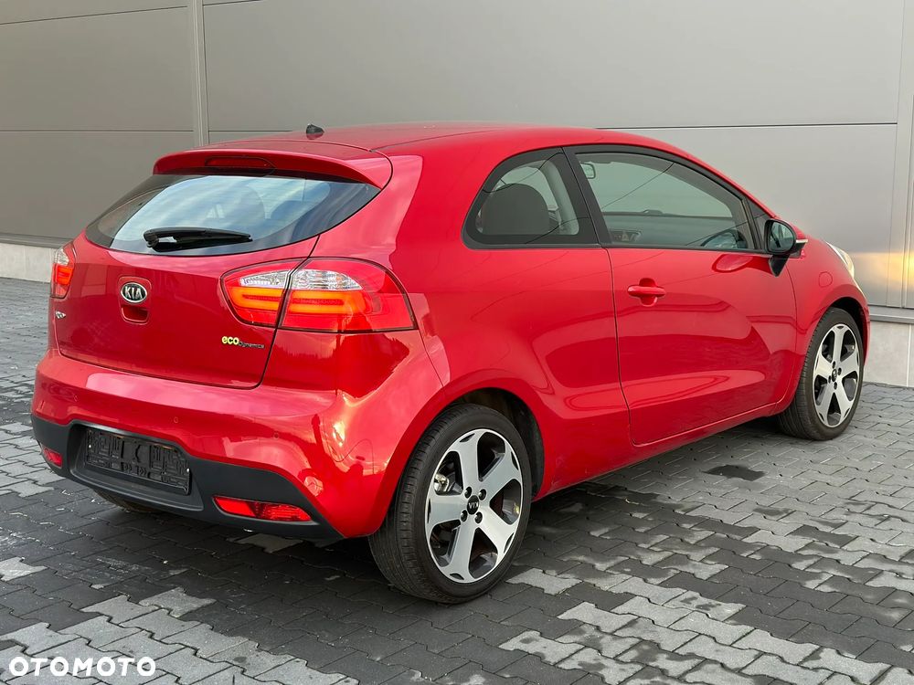 Kia Rio - 9