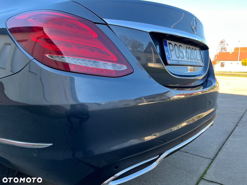 Mercedes-Benz Klasa C 220 (BlueTEC) d T 7G-TRONIC Avantgarde - 13