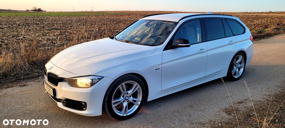 BMW Seria 3 320d DPF Edition Sport - 4