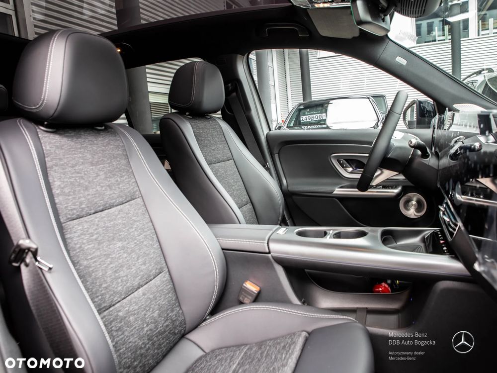 Mercedes-Benz GLB 200 mHEV 8G-eDCT - 7