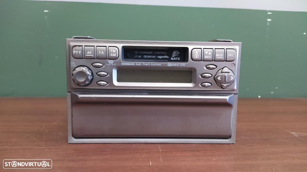 SISTEMA DE ÁUDIO RÁDIO CD NISSAN X-TRAIL T30 - 1