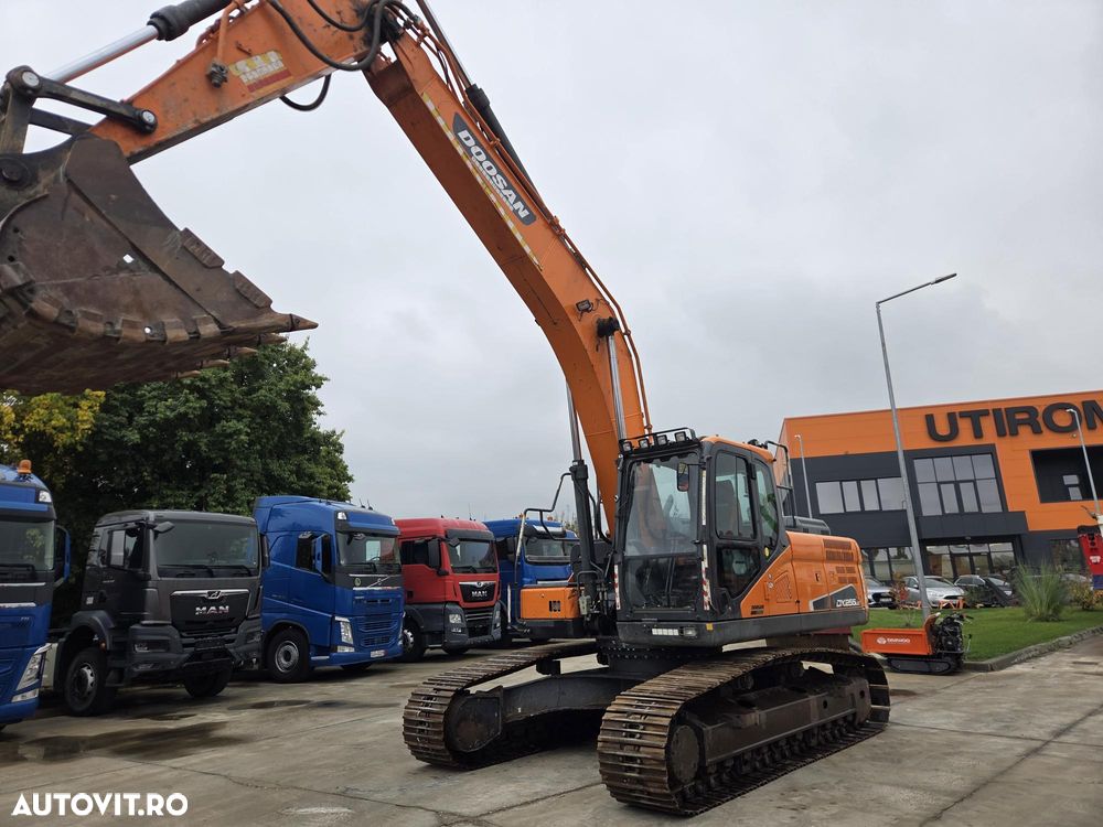 Doosan DX255LC-6, 2020, 10.849h, 25,5 tone, cupa 1,55mc, Stelute NOI, camera spate, camera dreapta, inst picon pe brate, ad sapaare 6m, posibilitate leasing 4 ani-PROMOTIE 50.900 EUR+Tva - 11