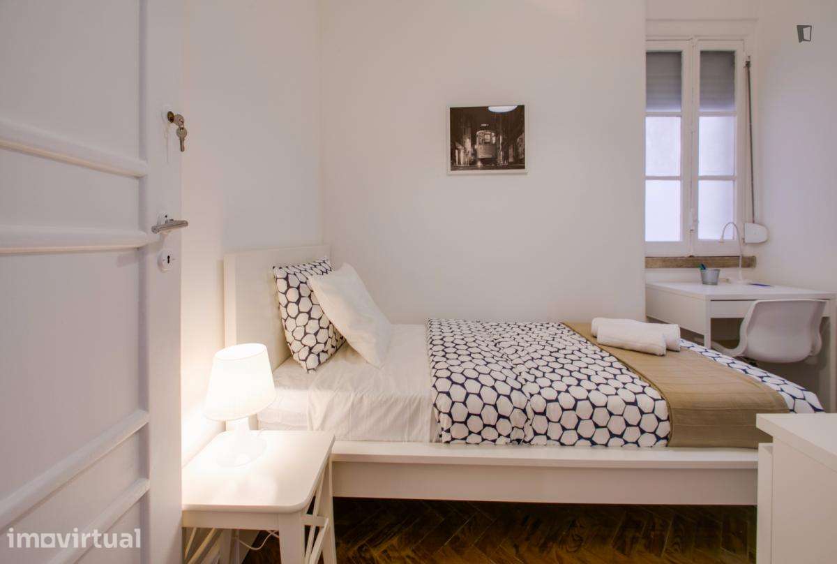 Quarto - localizado em Picoas Lisbon - Grande imagem: 3/20