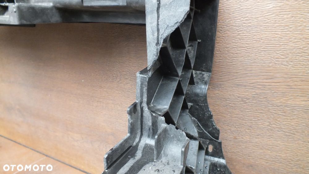 Pas przedni Renault Trafic III lift - 4