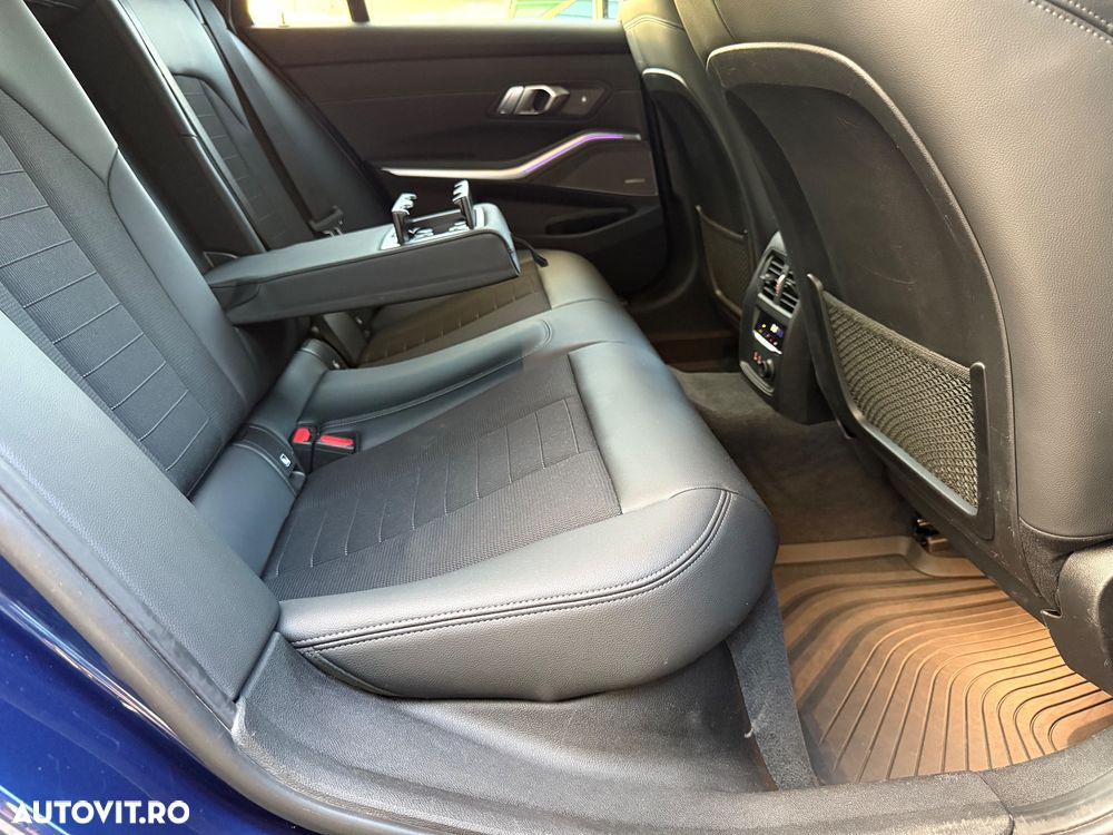 BMW Seria 3 320d xDrive Aut. Sport Line - 14