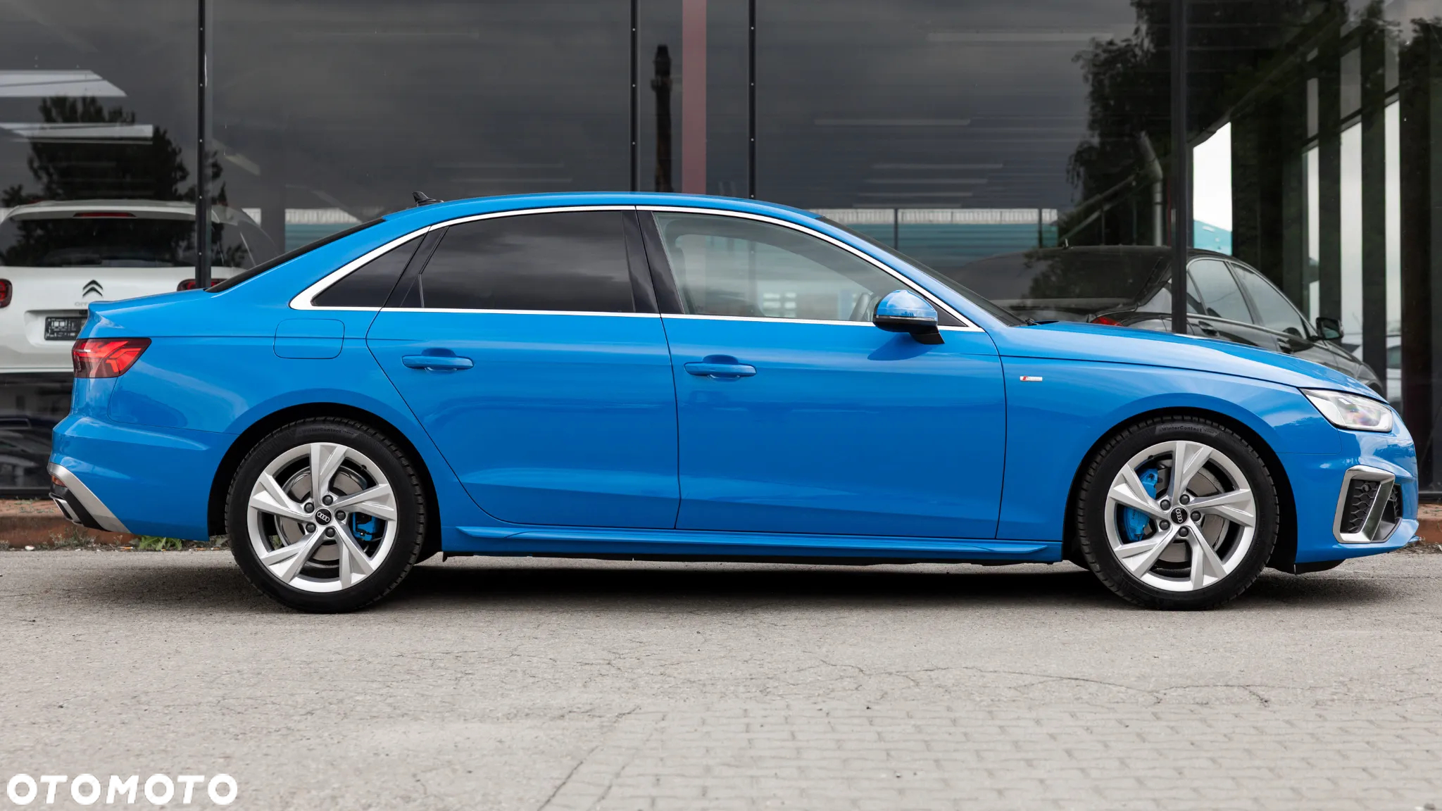 Audi A4 Avant 40 TFSI quattro S tronic S line - 14
