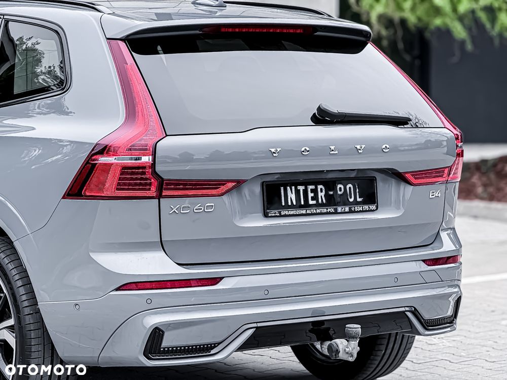 Volvo XC 60 B4 D Ultimate Dark - 10