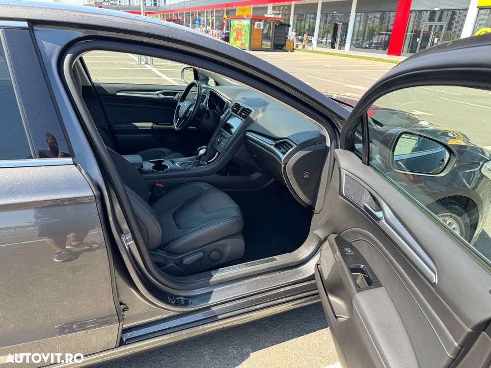 Ford Mondeo 2.0 TDCi Powershift Titanium - 16