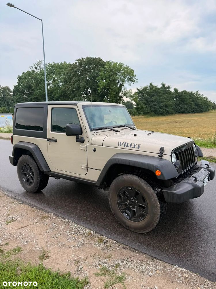 Jeep Wrangler - 2