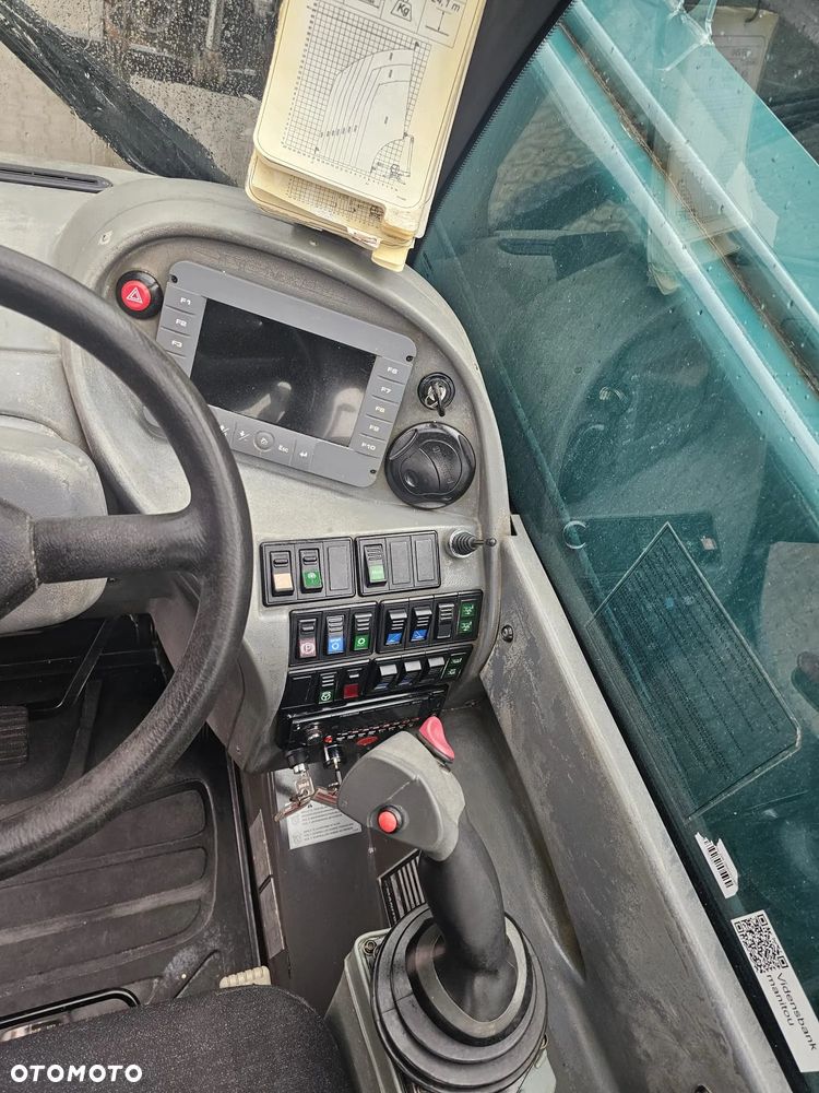 Manitou MRT 2540 Plus Privilege - 11