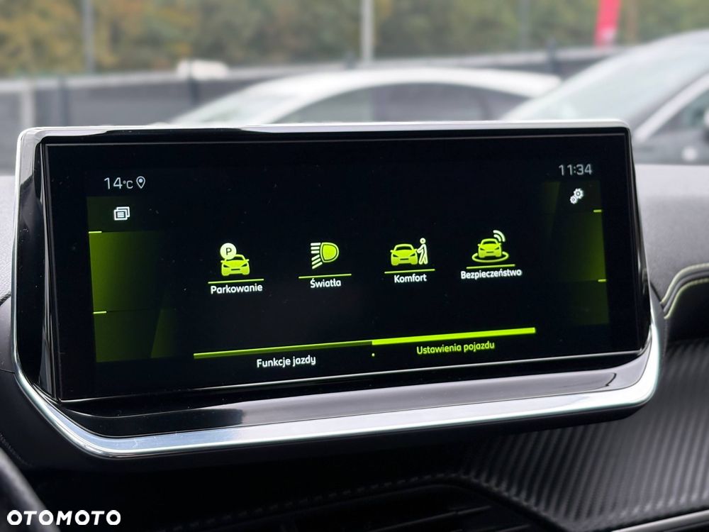 Peugeot 2008 PureTech 130 EAT8 GT - 39