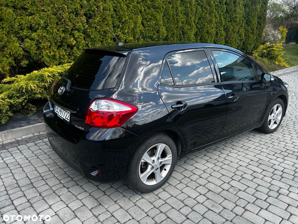 Toyota Auris 1.6 Premium - 5