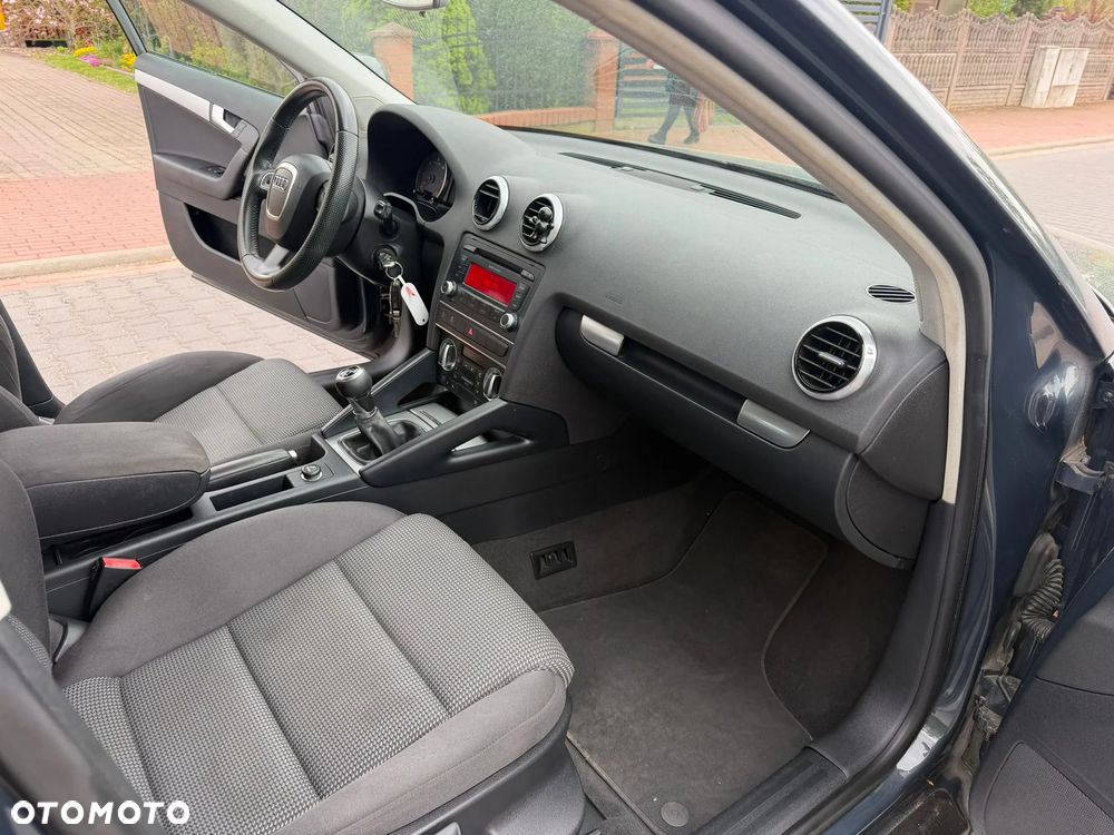 Audi A3 Sportback 2.0 TDI Ambiente - 20